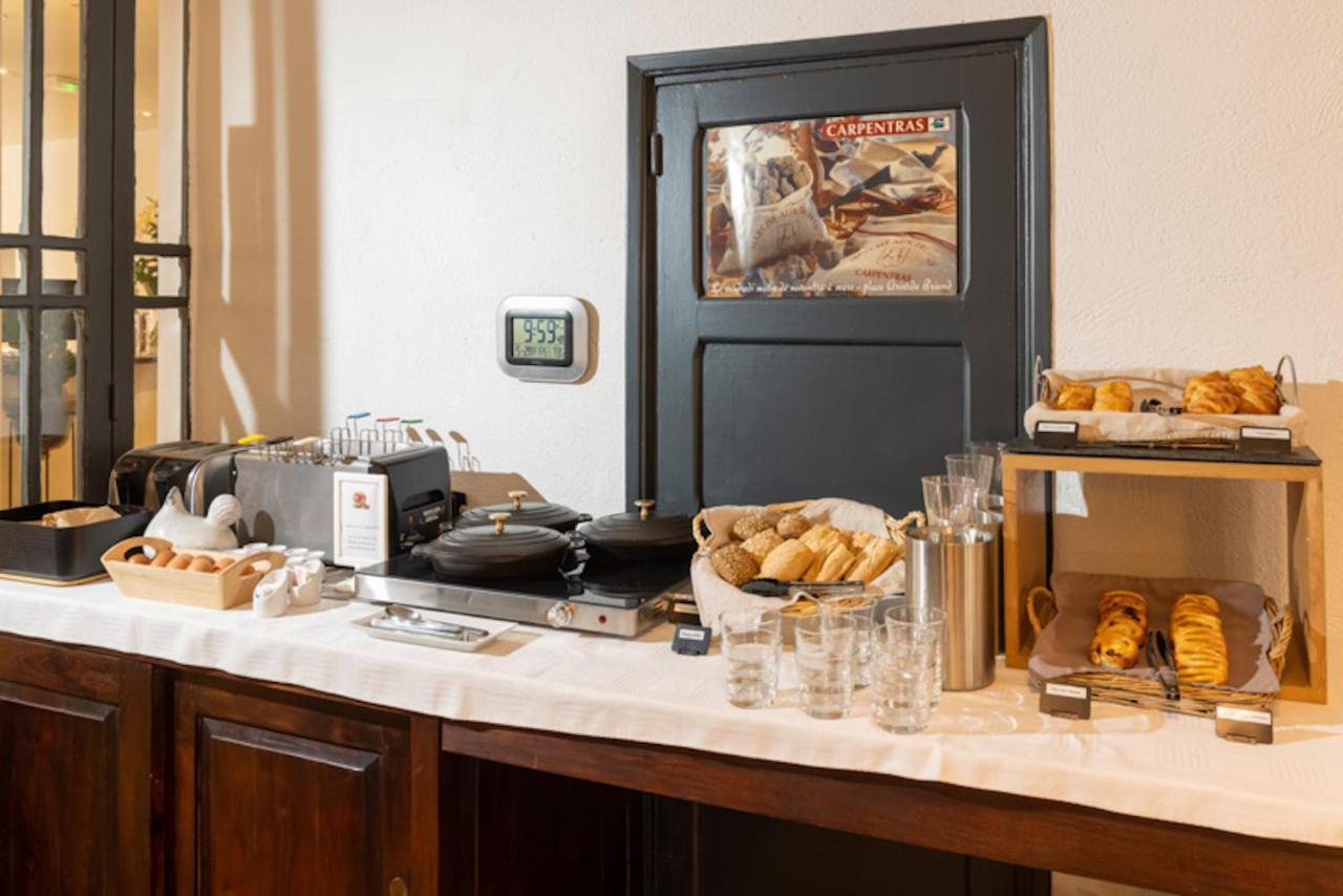 Best Western Le Comtadin Carpentras Bagian luar foto