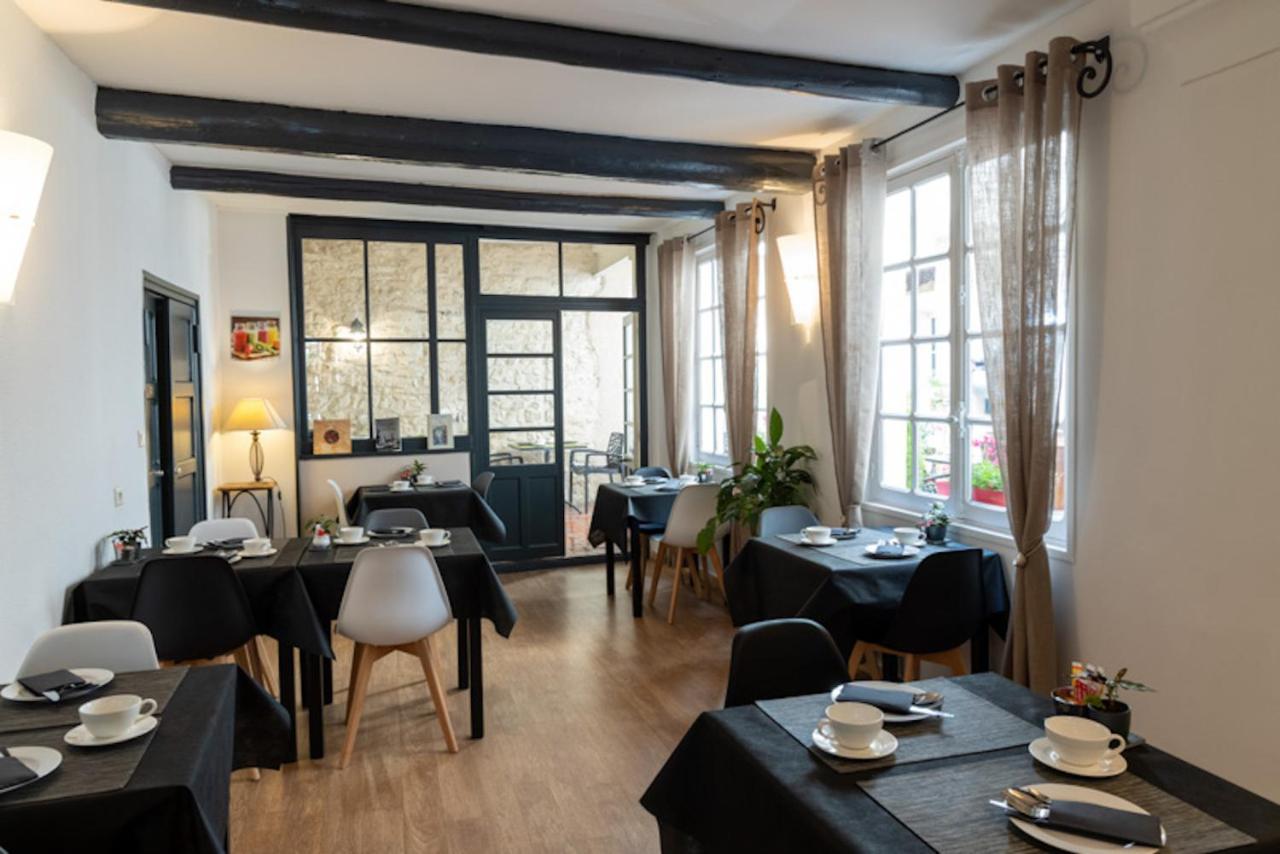 Best Western Le Comtadin Carpentras Bagian luar foto