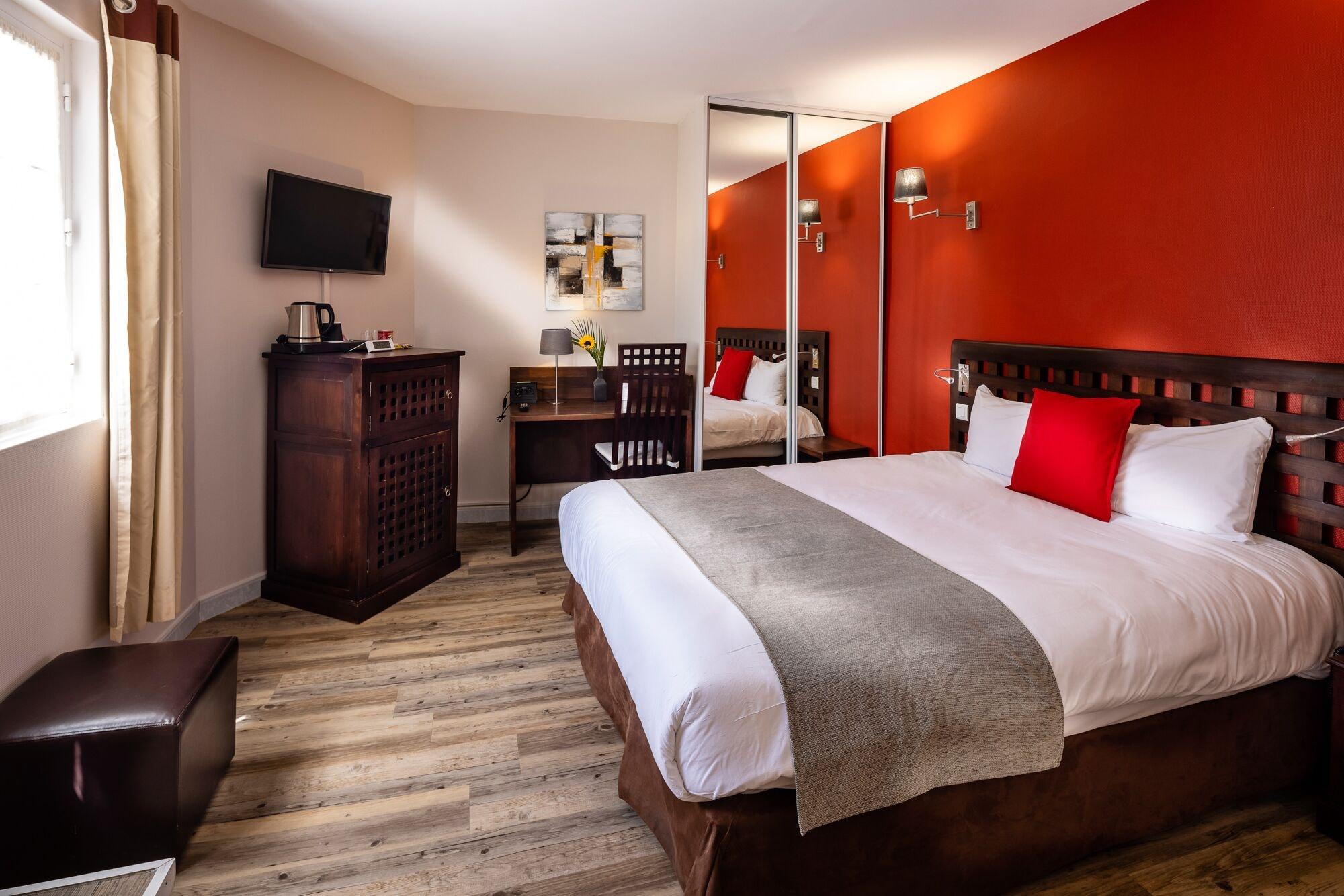 Best Western Le Comtadin Carpentras Bagian luar foto