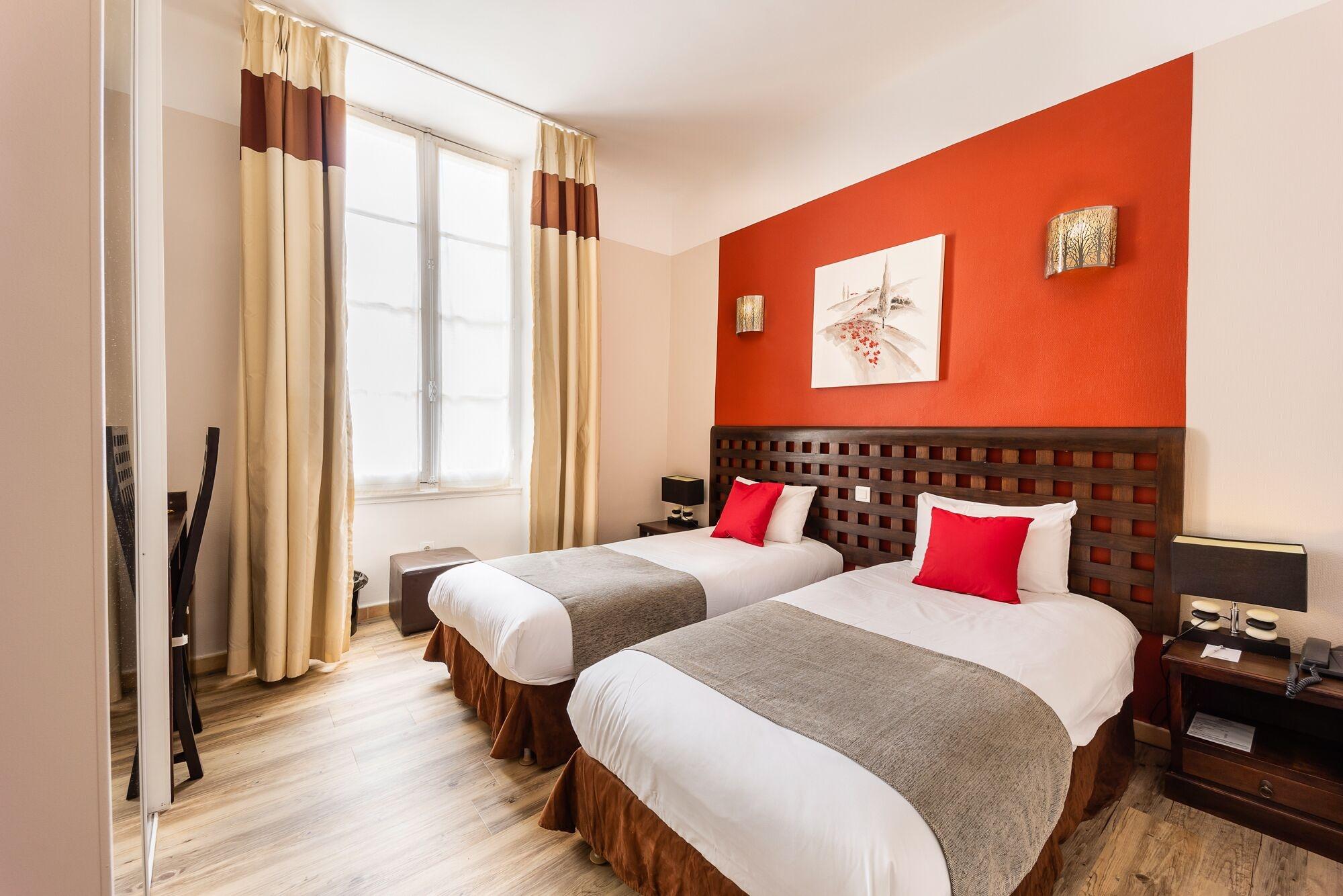 Best Western Le Comtadin Hotel Carpentras Bagian luar foto