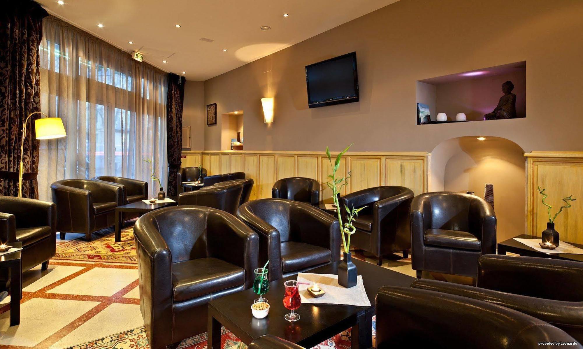 Best Western Le Comtadin Carpentras Bagian luar foto